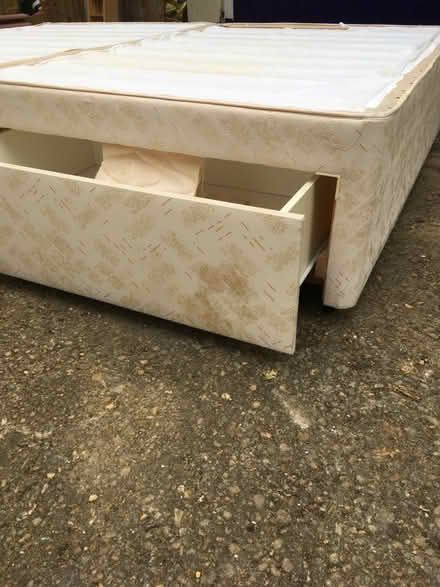 Photo of free Double divan bed without mattress (Summertown- OX2) #2