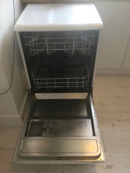 Photo of free Beko 600mm Dishwasher (BN12) #2