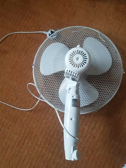Photo of free Standing fan (no base) (Staines-Upon-Thames, TW18) #3