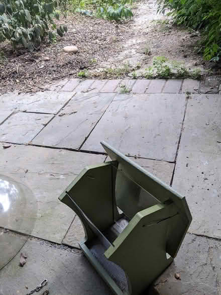 Photo of free Hanging bird feeder (Ellicott City) #3