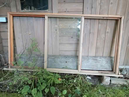 Photo of free Cedar framed window with casementss (Manor Park - Rockcliffe Park) #2