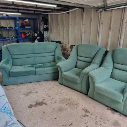Photo of free Sofa bed and 2 armchairs (CV34 warwick) #1