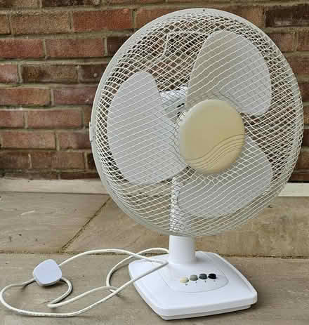 Photo of free Portable Desk Fan 14ins (35cm) approx (Freshbrook SN5) #1