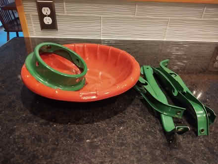 Photo of free Miscellaneous small holiday items (Village of Rhinebeck) #1