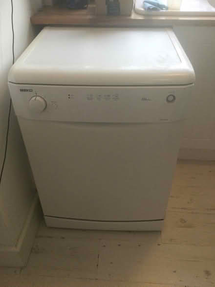 Photo of free Beko 600mm Dishwasher (BN12) #1