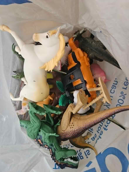 Photo of free Plastic toys (Dingle L8) #1