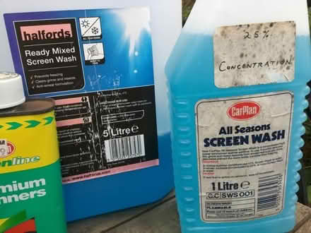 Photo of free Various car, things screen, wash, antifreeze, car wash (Stretton DE55) #2
