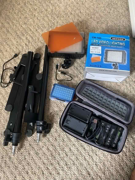 Photo of free Tripod and Selection of Lights (DA9) #1