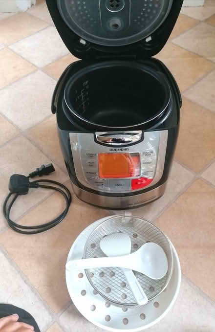 Photo of free Redmond Multicooker (Twickenham TW1) #3