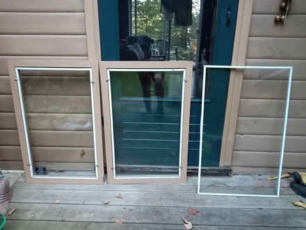 Photo of free Wood frame casement window operates (Manor Park - Rockcliffe Park) #2
