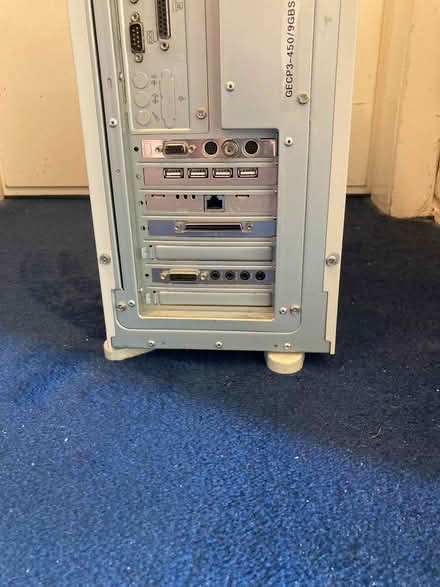 Photo of free SCSI Tower/PC for spares or repair - needs SCSI hard drive (Ravelston EH4) #1