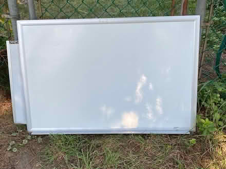 Photo of free Dry erase board (Media, 19063) #4