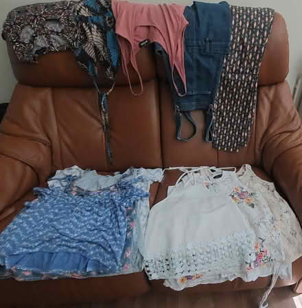 Photo of free summer clothes Size 8 (B32) #4