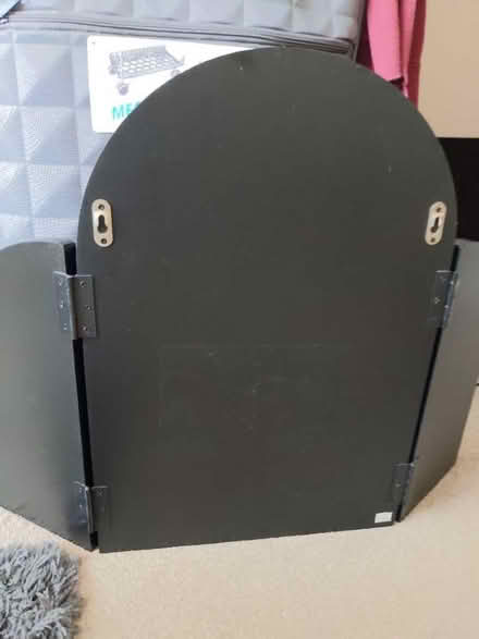 Photo of free Dressing Table Mirror (IP3) #1