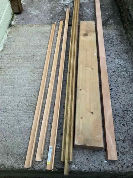 Photo of free Odd bits of timber (Bath & North East Somerset) #1