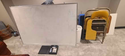 Photo of free White board (Elk Grove Village) #1