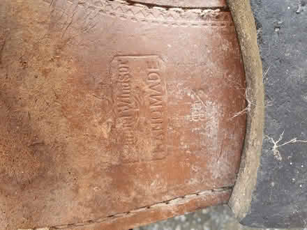 Photo of free mens black boots 8 1/2 (mansfield, NG18) #4