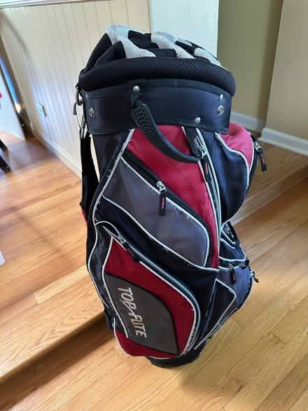 Photo of free Golf bag (Roselle, Il) #4