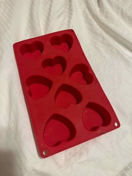 Photo of free Large silicon ice cube tray (Nottinghill) #1