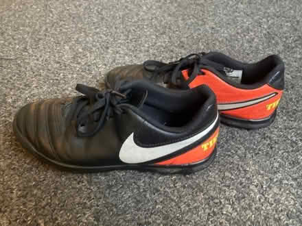 Photo of free Nike football trainers size 3 (Broomhill G11) #1