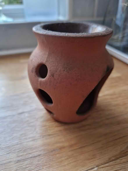 Photo of free Candle holder / oil burner (Tooting SW17) #1