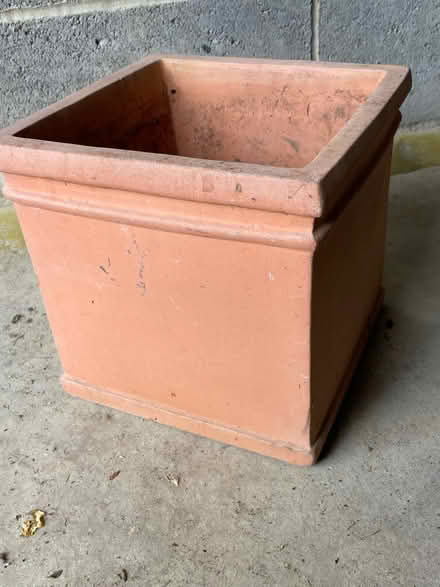 Photo of free Plant pot (Guiseley) #2