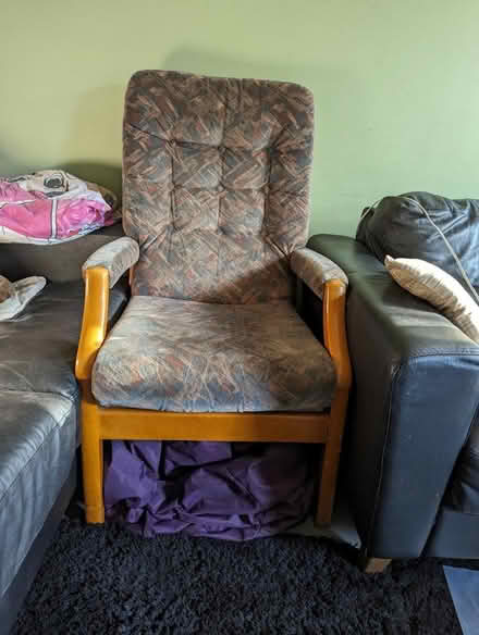 Photo of free Chair (Woodside) #1