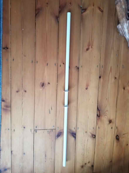 Photo of free Clothes rail white metal 92cm (Catford) #1