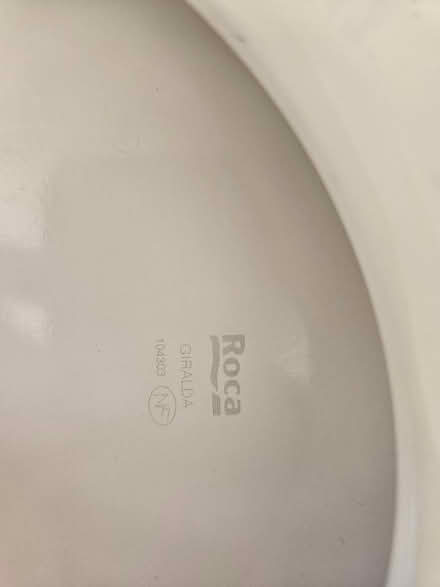 Photo of free Roca giralda toilet seat (Tower Hill/Shadwell) #3