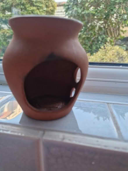 Photo of free Candle holder / oil burner (Tooting SW17) #2