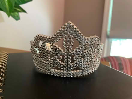 Photo of free Small plastic tiara (NW DC nr Silver Spring) #1