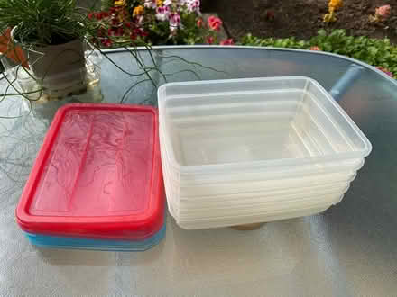 Photo of free Food containers (B32) #1