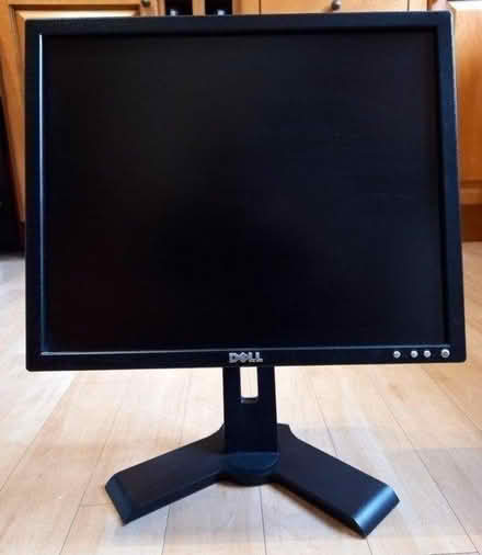 Photo of free 19" Monitor (Torquay) #1