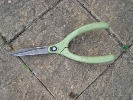 Photo of free Modern Garden Shears (Holmer Green HP15) #1