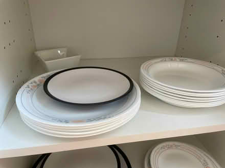 Photo of free Full Kitchen Set (Sw1v2ar) #3