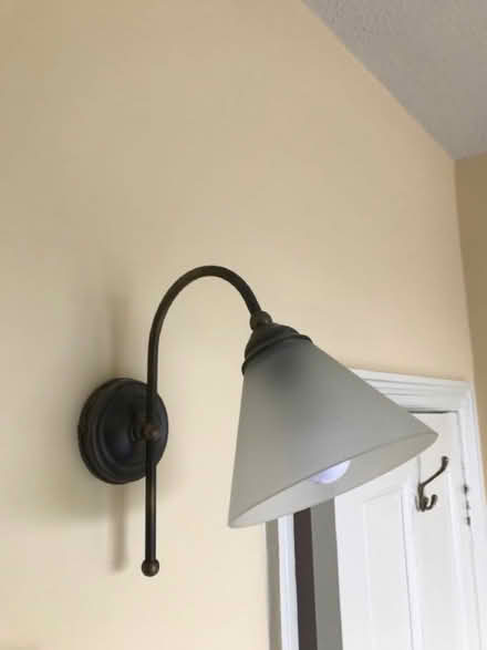 Photo of free Wall light (Craig-y-don LL30) #1