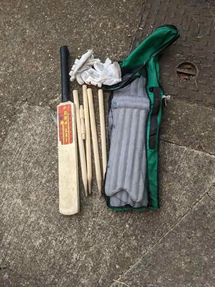 Photo of free Junior cricket set (Low fell Gateshead) #1