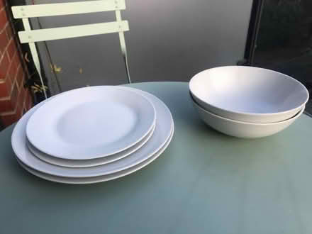 Photo of free Bundle of plates (Elephant and castle SE1) #2