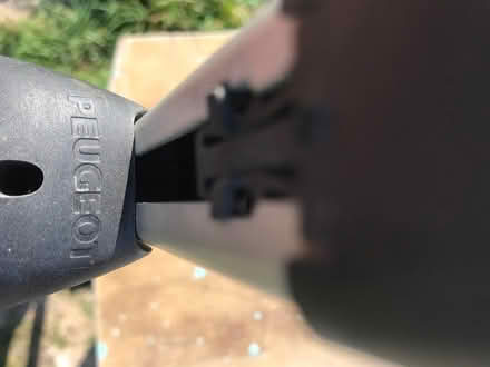 Photo of free Peugeot roof bars (CT11) #3