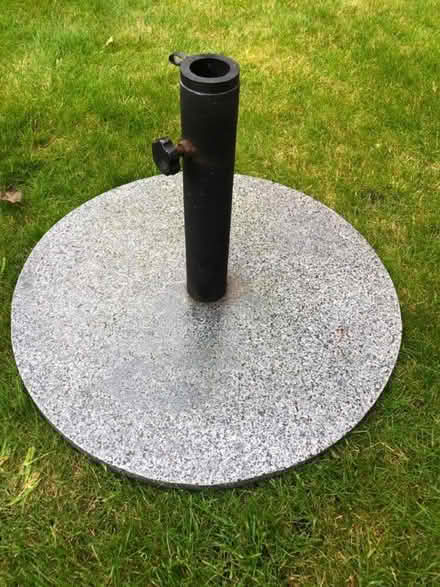 Photo of free Heavy parasol base (Bare LA4) #1
