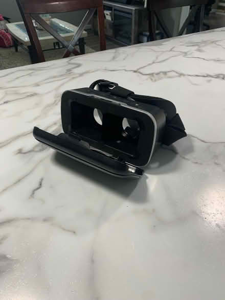 Photo of free VR headset for smartphone (Liverpool) #1
