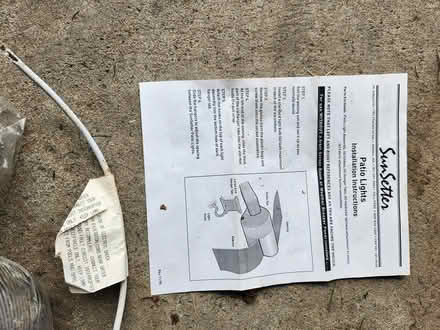 Photo of free Patiio/awning lights (virgil) #1