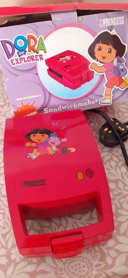 Photo of free Dora the Explorer Sandwich Toaster (Heartsease NR7) #1