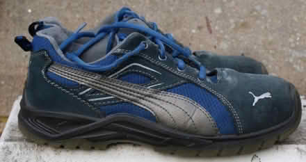 Photo of free Men's safety shoes size 10 (Quarriers Village PA11) #1