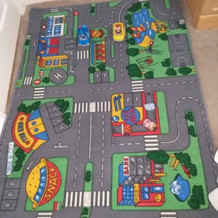 Photo of free Play mat (L14, Knotty Ash) #1