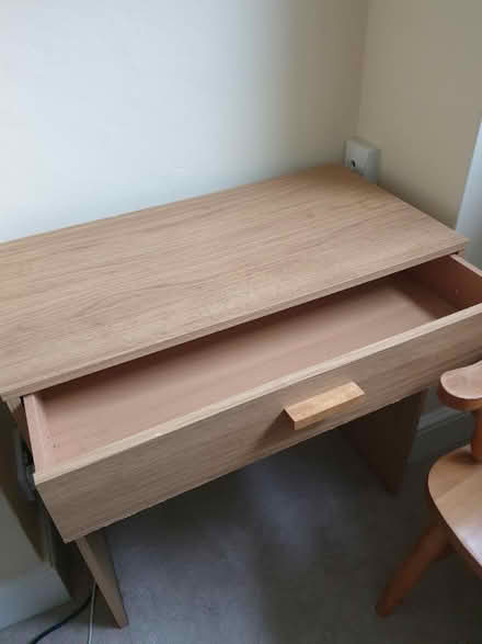Photo of free Small desk (PO19) #2