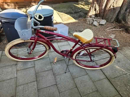 Photo of free Girls/Womens bike (Hollywood/Laurelhurst) #1