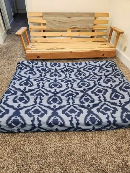 Photo of free Futon and frame (Hollywood/Laurelhurst) #2