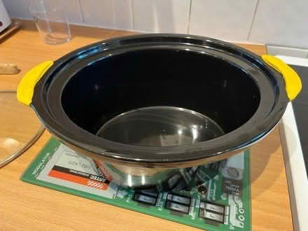 Photo of free NO SALE VALUE Slow cooker insert (East Barnet, EN4) #3