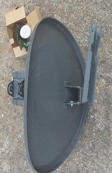 Photo of free sky dish (Uxbridge UB10) #1
